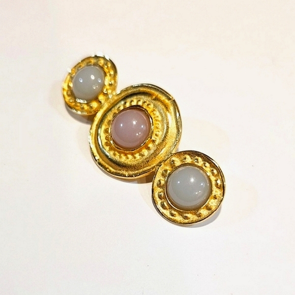 Vintage Givenchy Gripoix and Gold Brooch - Picture 3 of 10